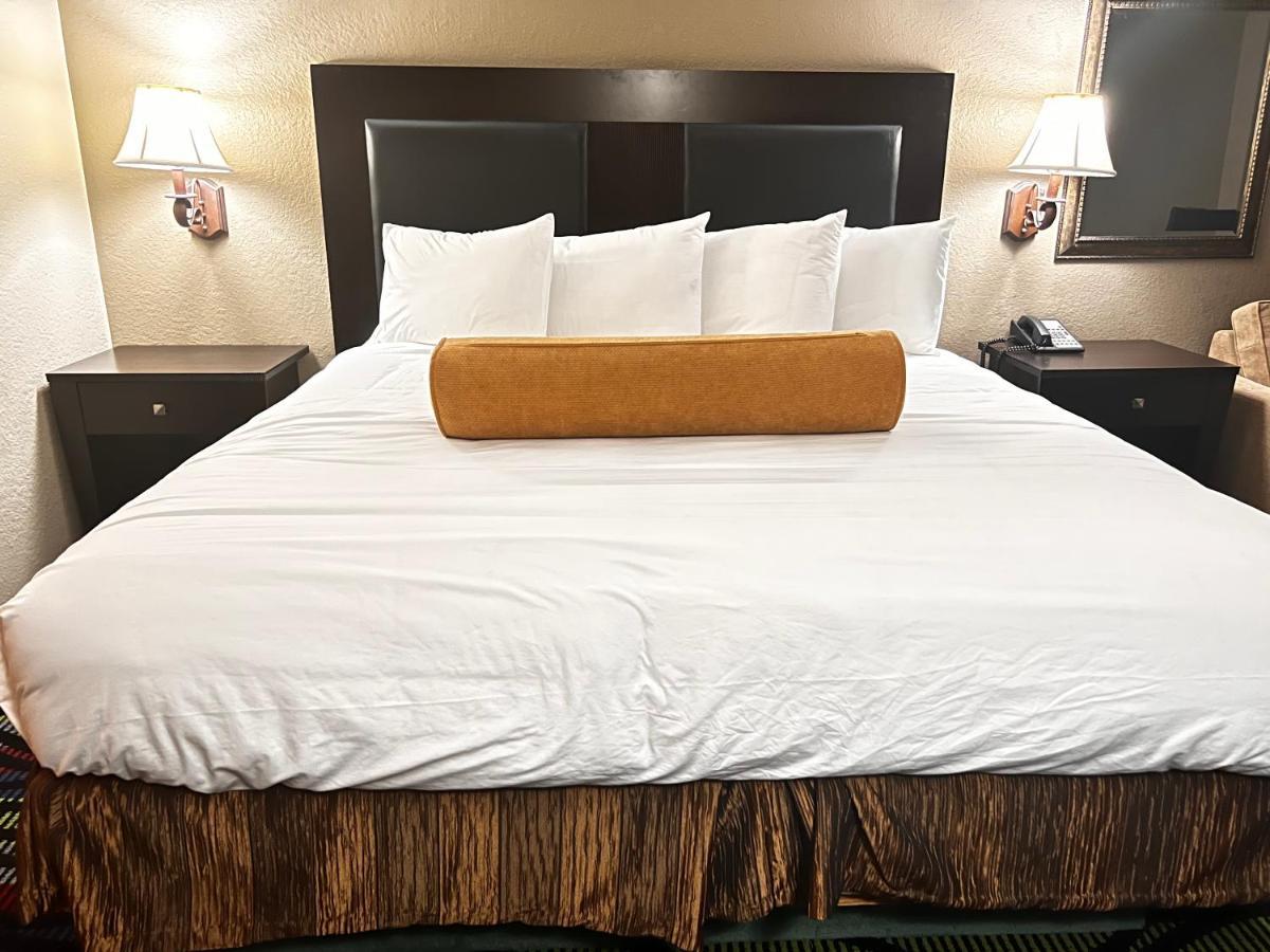 Apple Tree Inn Independence Экстерьер фото