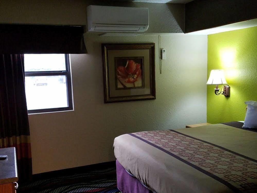 Apple Tree Inn Independence Экстерьер фото