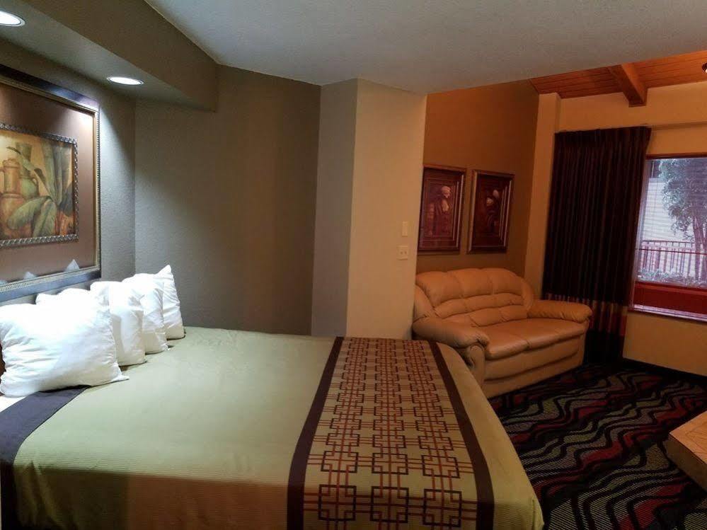 Apple Tree Inn Independence Экстерьер фото