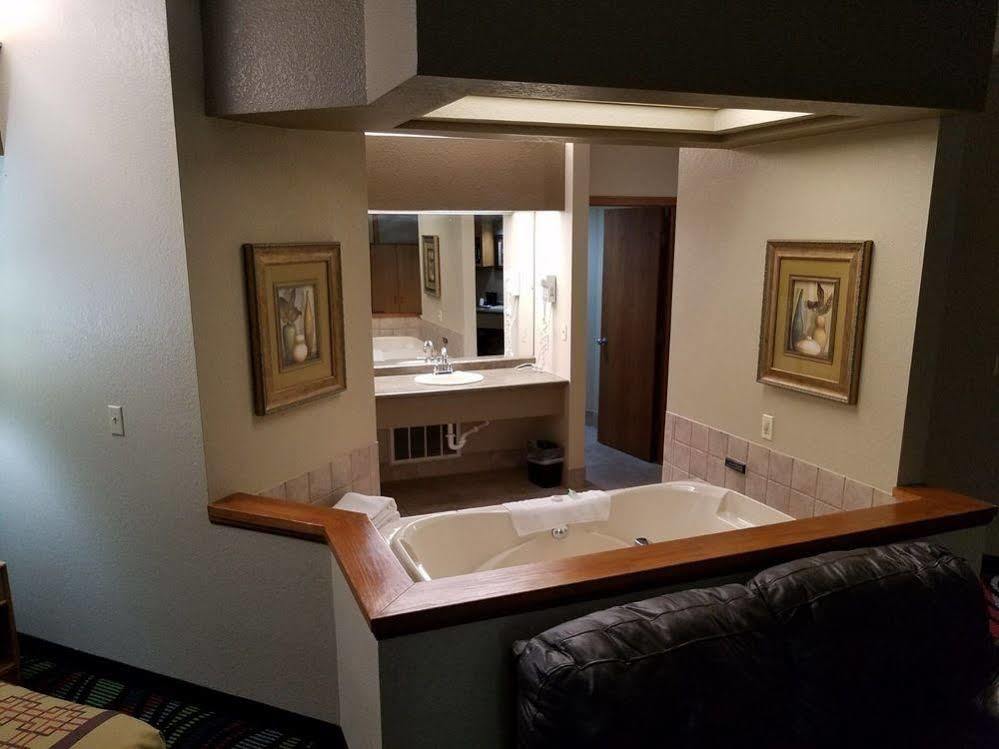 Apple Tree Inn Independence Экстерьер фото